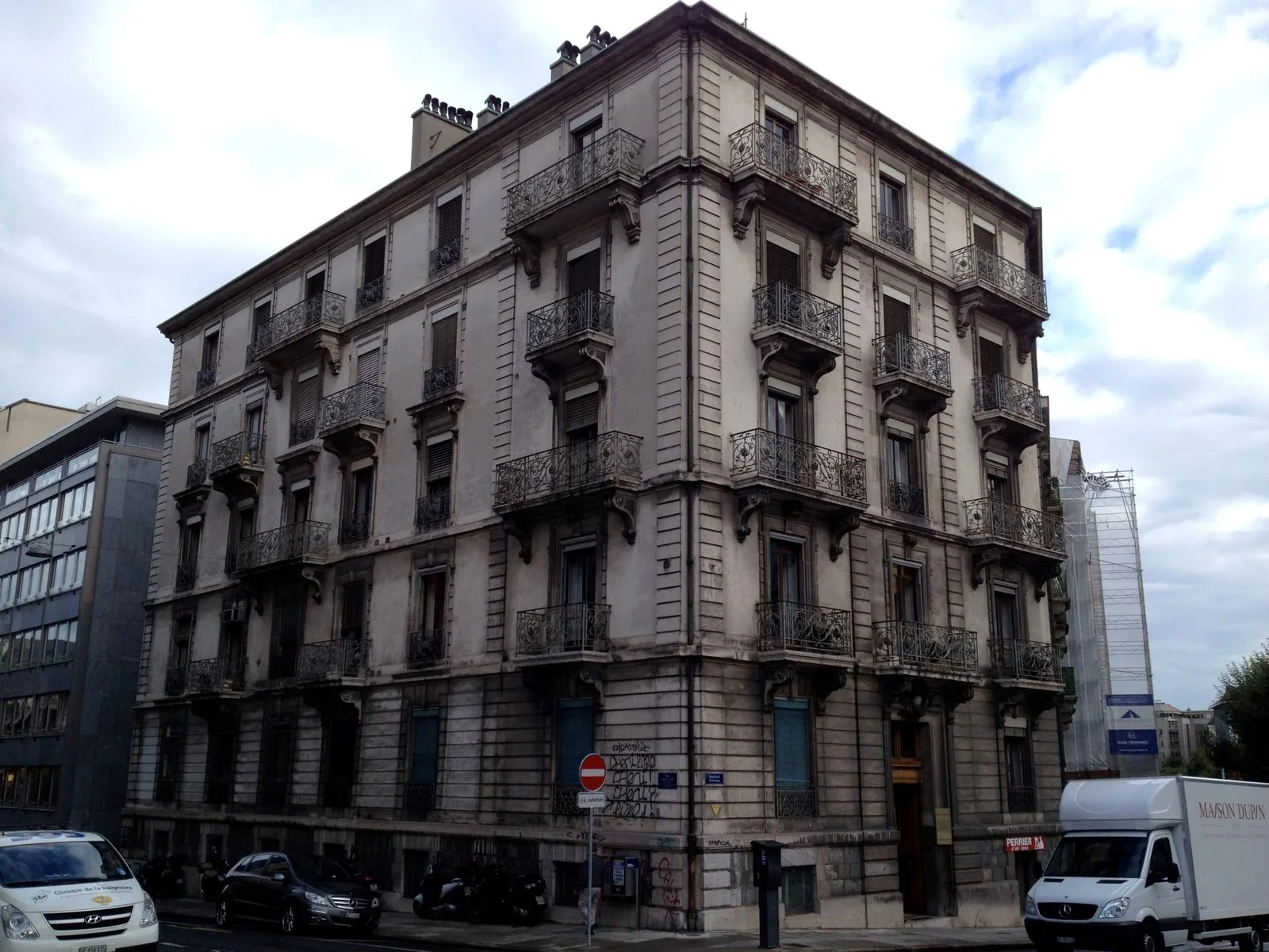 Rooftop extension project — site